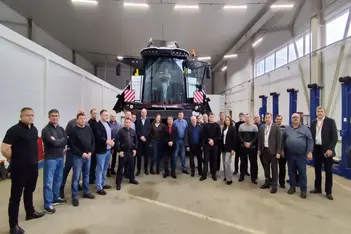 SOTRANS провел презентацию комбайна Т500